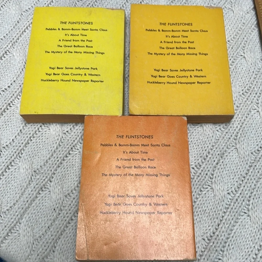 Vintage 1977 The Flintstones/Huckleberry Hound children’s 3 piece Book Set